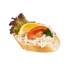 Chlebíček s krabím salátem surimi